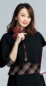 9100 en joie(アンジョア) バランスの良いショート丈のケープ 無地 93-9100