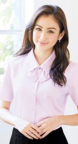 RB4530 BONMAX/リサール 凛とした佇まいが美しい微光沢の半袖ブラウス 36-RB4530