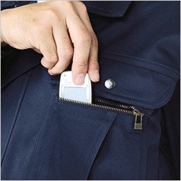 左胸 ファスナーポケット付き