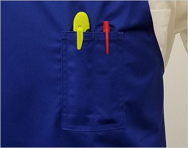 10032 桑和 胸当てエプロン(ペン差し付き) X型(男女兼用) ペン差しポケットが2つあり、ペンとカッターなどが収納できます