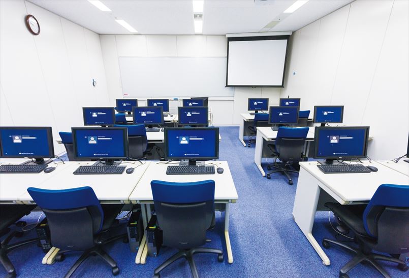 新宿ラーニングセンターには大小さまざまな21の教室が